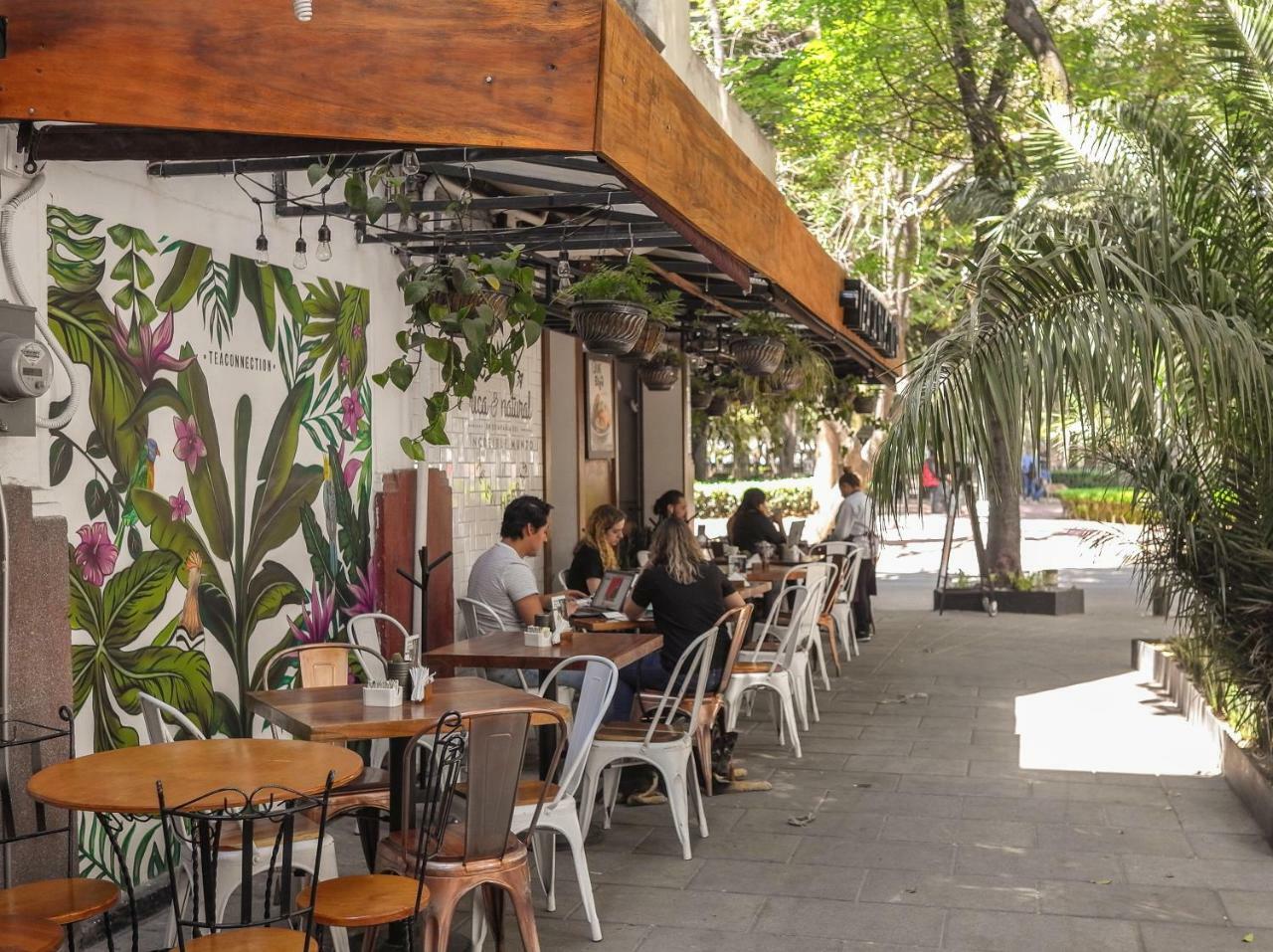 Izta 54 Hotel Kota Meksiko Bagian luar foto